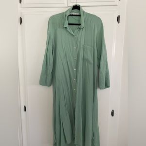 Zara jade green button up dress. Size Medium